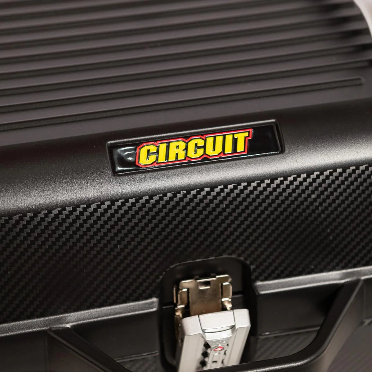 Baúl Circuit Smart Black 28L | Seguridad y comodidad para tu moto